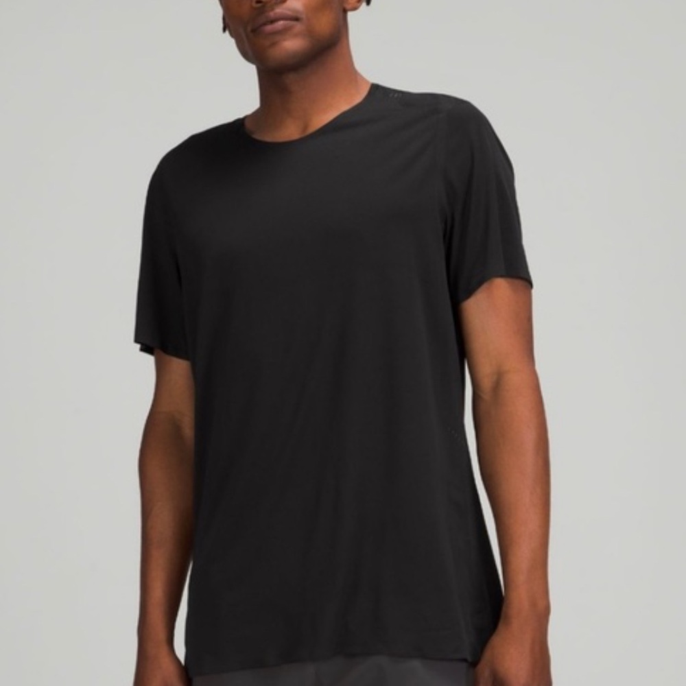 lululemon athletica Men's Metal Tech Tee